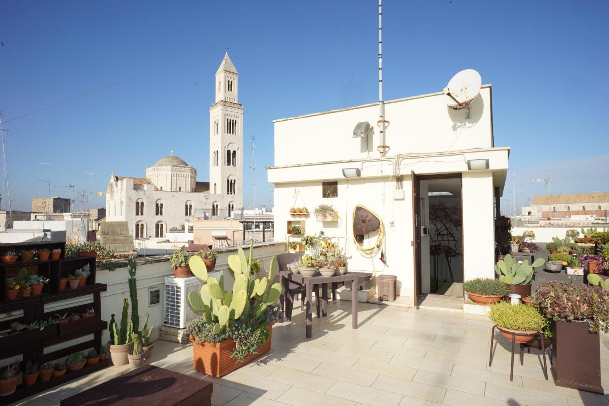 Palazzo Verrone Бари Екстериор снимка