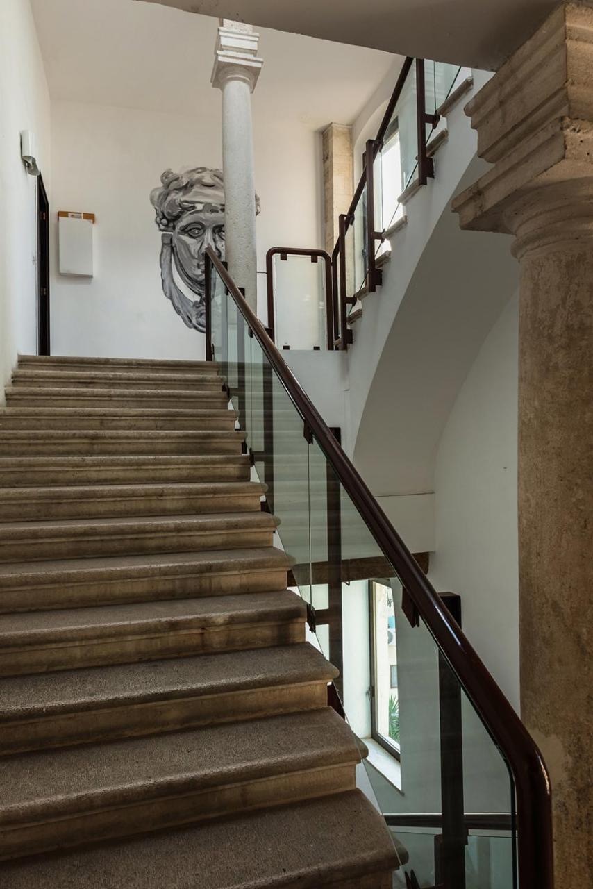 Palazzo Verrone Бари Екстериор снимка